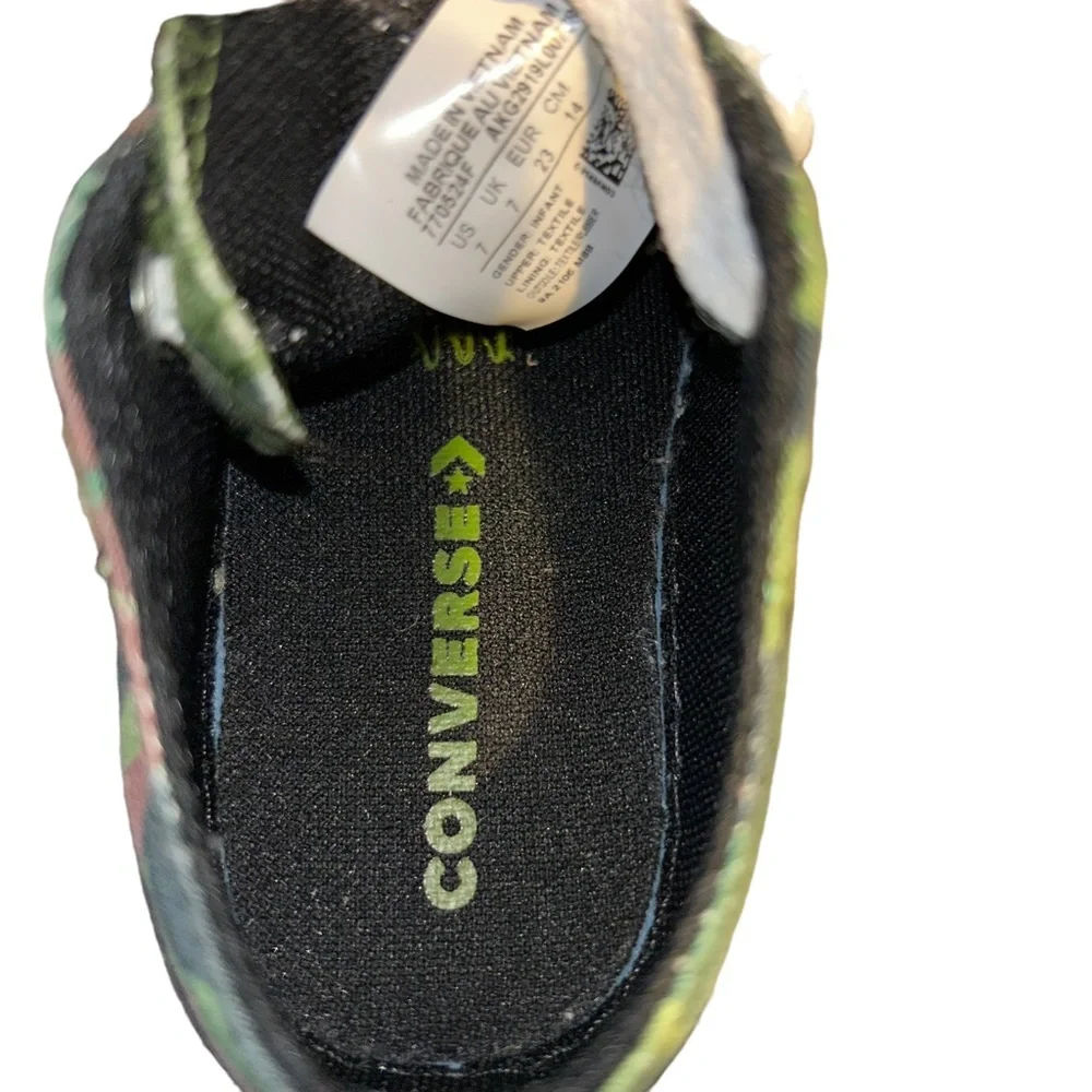 Kids converse all stars Camo military low top sneakers size 7 baby toddler